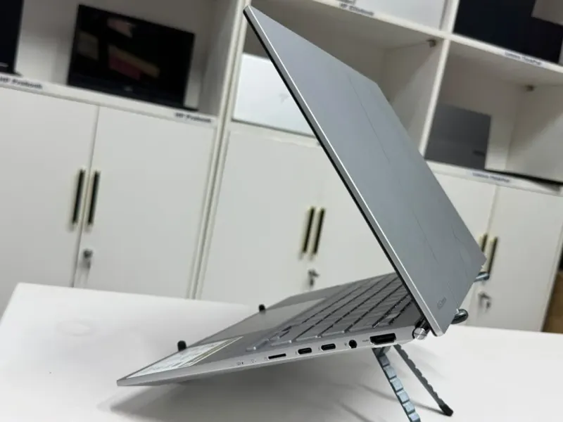 PC Portable Convertible 360° 13,3 pouces – Intel Core i7-1185G7, 16 Go, SSD 256 Go – photo 3