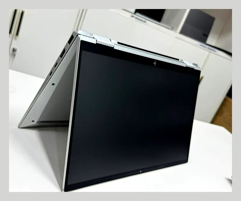 Ordinateurs portables ASUS Zenbook 14 OLED et HP convertible Intel Core i7 – photo 3