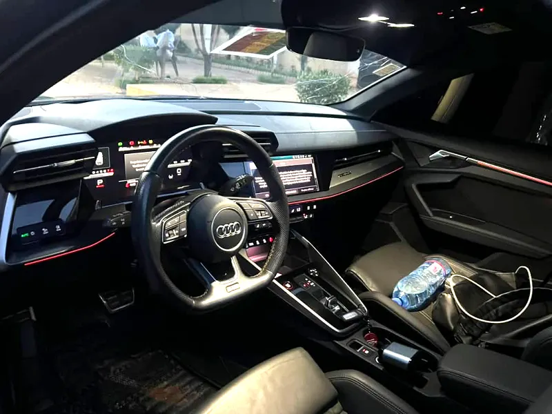 Audi A3 Sportback 35 TFSI 2023 essence automatique – photo 1