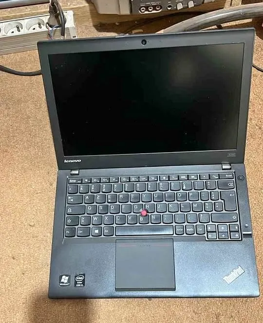 Ordinateur portable Lenovo avec processeur