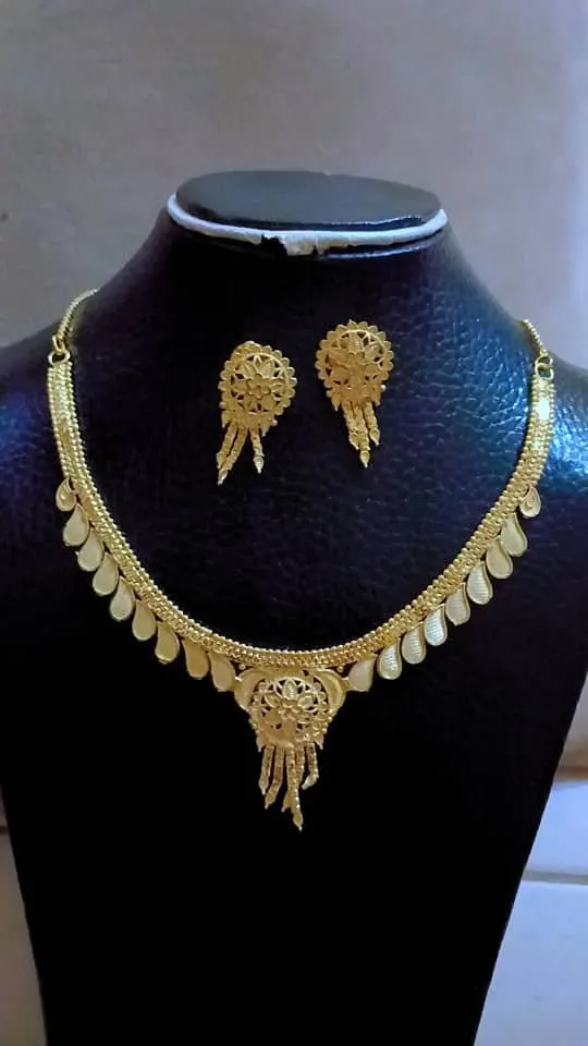 Collier & Boucles d'Oreilles Style Oriental Doré cool