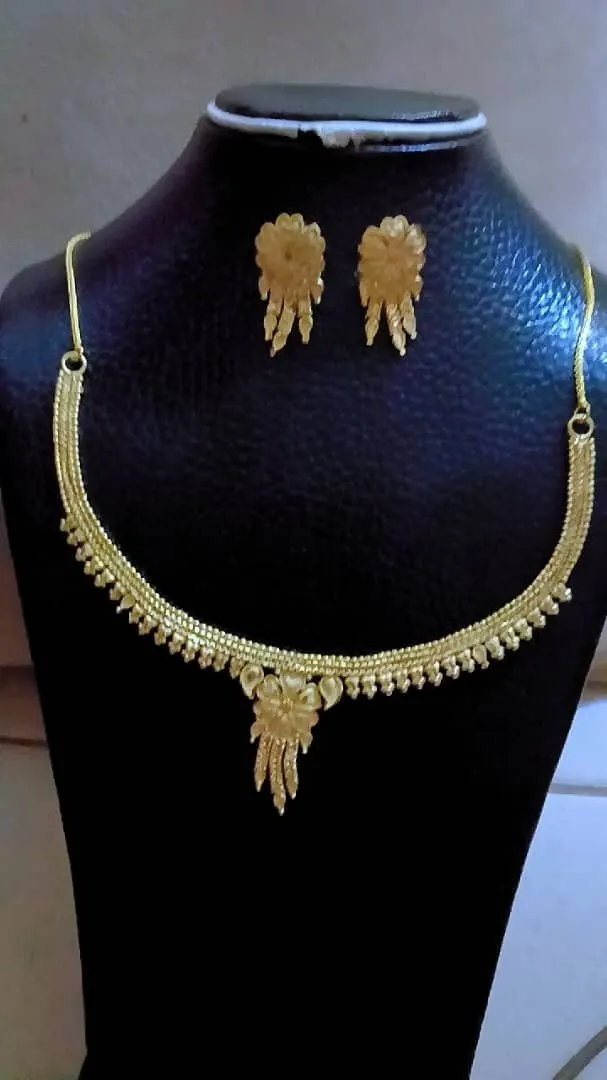 Collier & Boucles d'Oreilles Style Oriental Doré ensemble