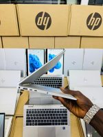 HP EliteBook X360 830 G8 yoga