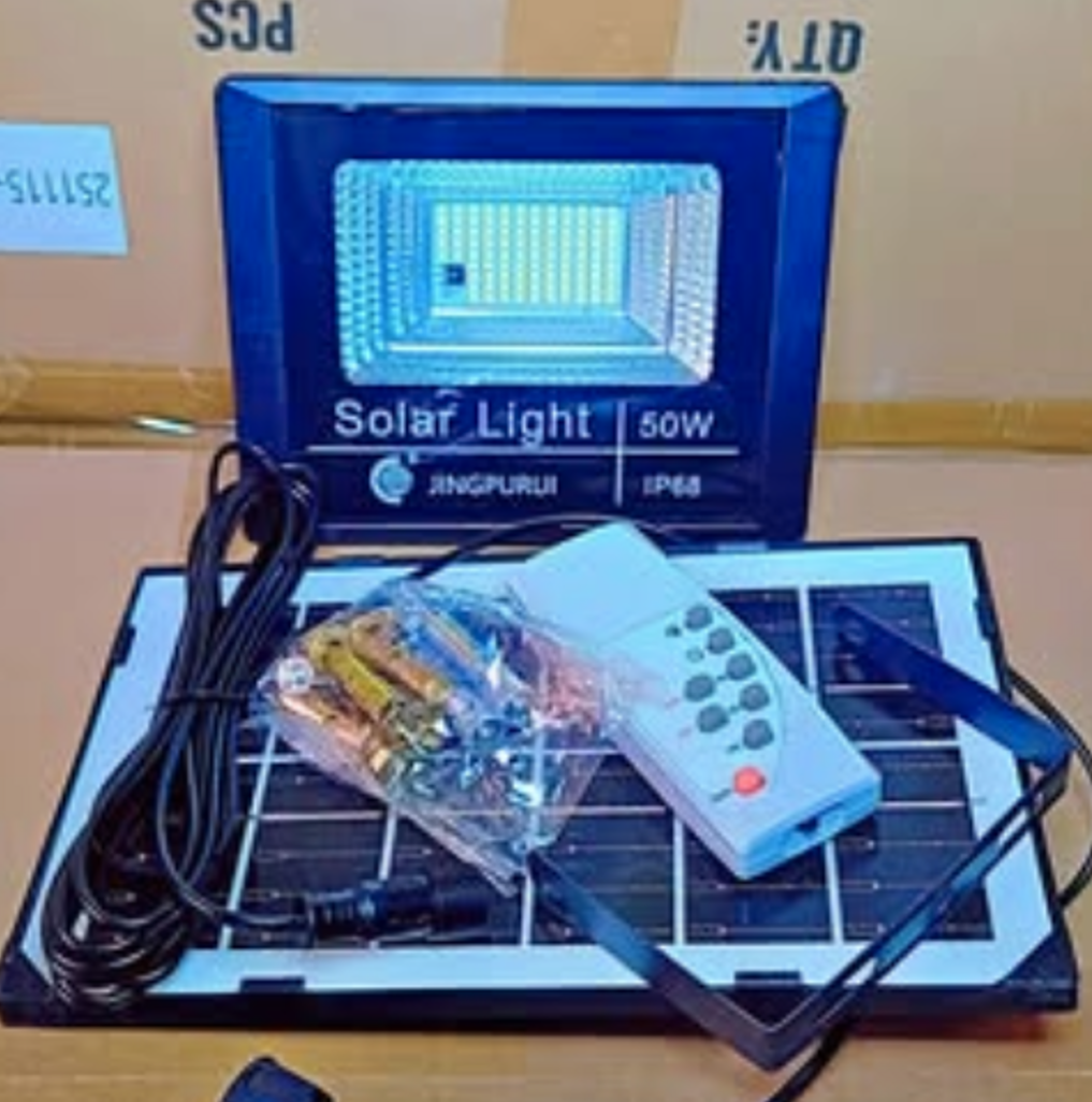 Projecteur solaire 50W Projecteur solaire 50W avec panneau intégré