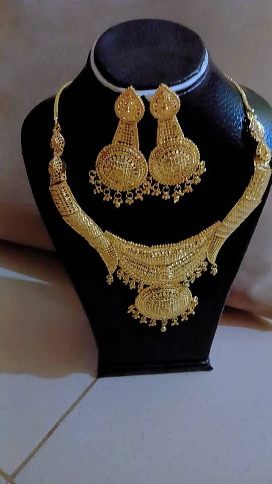 2026/07/1001083239.jpg Collier & Boucles d'Oreilles Style Oriental Doré shics-7