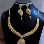 Collier & Boucles d'Oreilles Style Oriental Doré