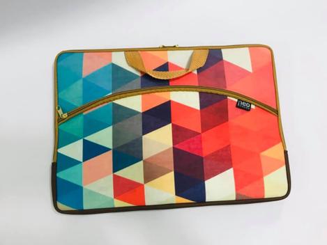 Pochette de protection multicolore pour ordinateur portable 15,6 pouces