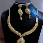 Collier & Boucles d'Oreilles Style Oriental Doré