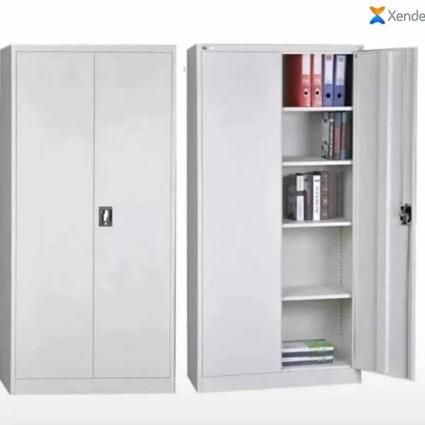 Armoire de Bureau Métallique 2 Portes Pleines – 4 Étagères