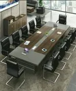 Table de Conférence Moderne – Grande Salle de Réunion (10-12 places)