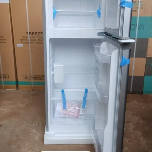 Réfrigérateur INNOVA IN-190RF – 2 Portes, Congélateur Haut