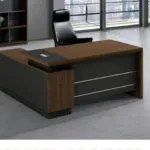 Bureau de direction en L – Noyer, anthracite et liserés chromés